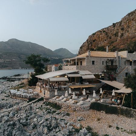 Liménion Kourmas Suites מראה חיצוני תמונה