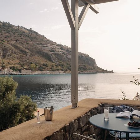 Liménion Kourmas Suites מראה חיצוני תמונה